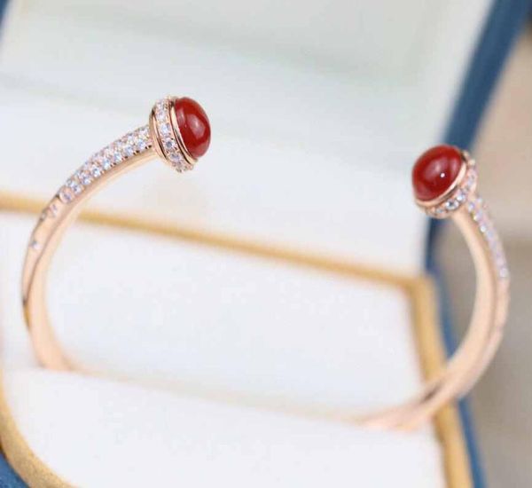 luxurious quality opened bangle with diamond and nature stone in malachite and red agate for women wedding jewelry gift ps82691304152, Black
luxurious quality opened bangle with diamond and nature stone in malachite and red agate for women wedding jewelry gift ps82691304152, Black