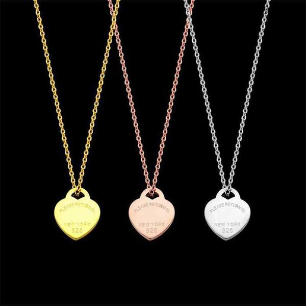 202318k new pendant necklace fashion charm men's and women's fourleaf heart necklace stainless steel designer necklace, Silver
202318k new pendant necklace fashion charm men's and women's fourleaf heart necklace stainless steel designer necklace, Silver