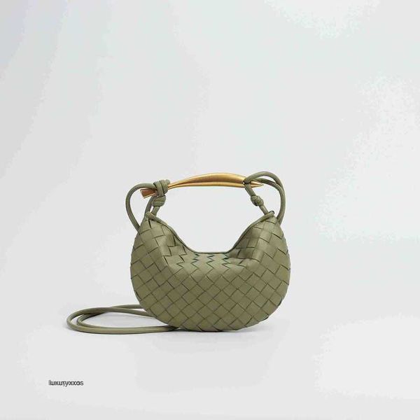soft bottegac venetaz designer handbag same bag sardine metal bags sardines leather 2023 woven mini fashionable diagonal cross women's
soft bottegac venetaz designer handbag same bag sardine metal bags sardines leather 2023 woven mini fashionable diagonal cross women's
