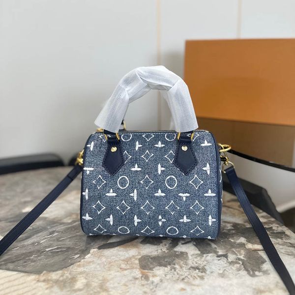 printed lettered women portable crossbody designer bag blue denim leather handle versatile bucket shoulder bag luxury handbag shopping coin
printed lettered women portable crossbody designer bag blue denim leather handle versatile bucket shoulder bag luxury handbag shopping coin