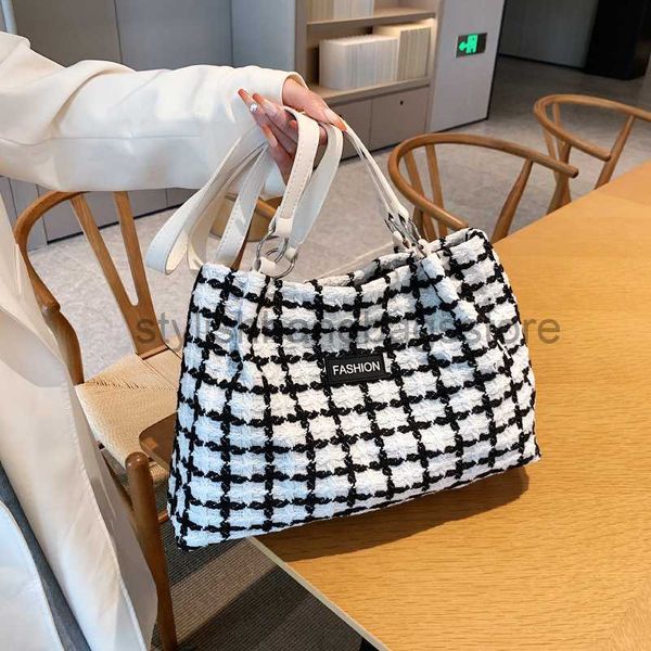 shoulder bags large capacity bag for women 2023 new women's shoulder bag student fashion plaid woolen simple casual tote bagstylishhand
shoulder bags large capacity bag for women 2023 new women's shoulder bag student fashion plaid woolen simple casual tote bagstylishhand