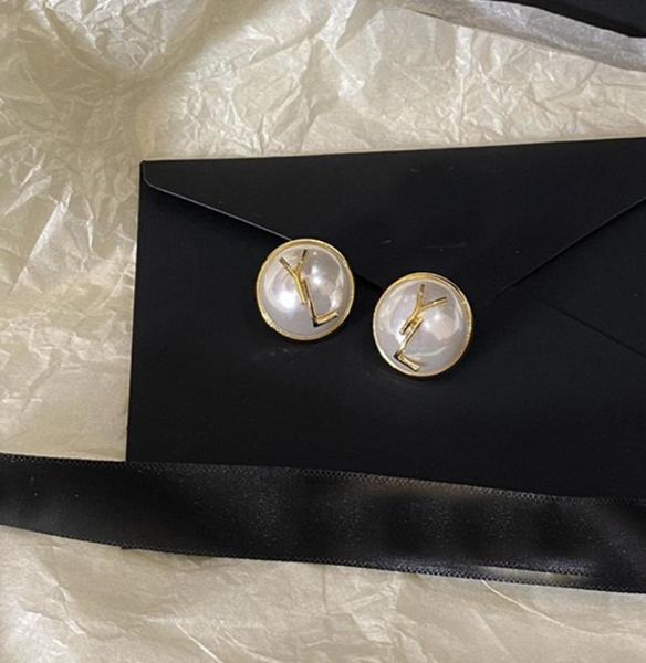 women pearl earings designer jewelry luxurys studs earrings 925 silver boucle letters hoops with box new 22062004r5869627, Golden;silver
women pearl earings designer jewelry luxurys studs earrings 925 silver boucle letters hoops with box new 22062004r5869627, Golden;silver