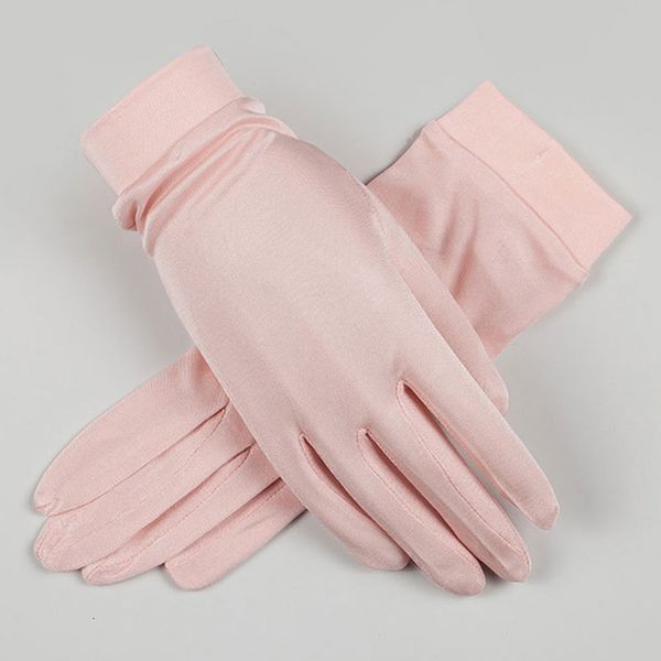 fingerless gloves 100 natural mulberry silk glove women summer skin care sunscreen breathable sleep moisturizing touch screen driving mitten, Blue;gray
fingerless gloves 100 natural mulberry silk glove women summer skin care sunscreen breathable sleep moisturizing touch screen driving mitten, Blue;gray