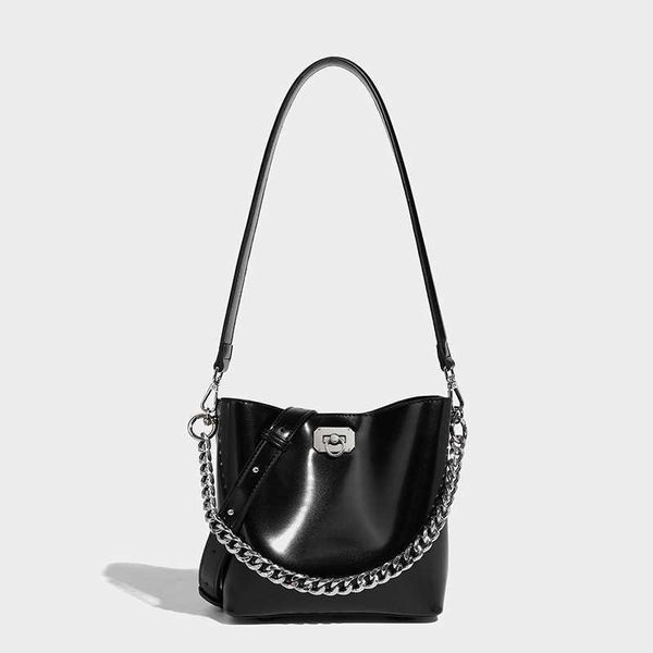 chain bucket bag for women 2023 new high-end commuting underarm small with large capacity and versatile one shoulder crossbody 0808
chain bucket bag for women 2023 new high-end commuting underarm small with large capacity and versatile one shoulder crossbody 0808
