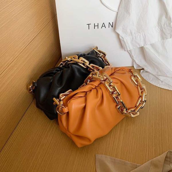 abottegas tote bag vneta jodie mini teen intrecciato designer chain bag cloud leather bag women's bag single shoulder underarm bag
abottegas tote bag vneta jodie mini teen intrecciato designer chain bag cloud leather bag women's bag single shoulder underarm bag