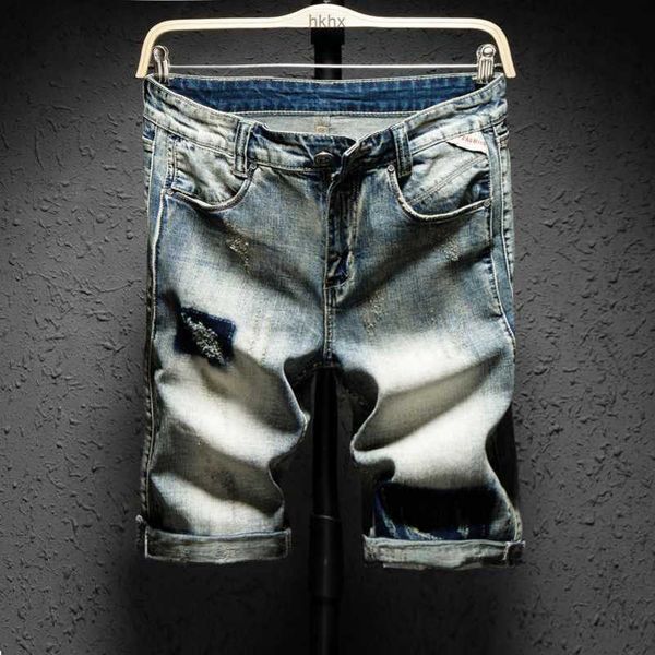 designer jeans spring and summer new torn beggar quarter jeans men's scraped stretch pants slim fitting shorts, Blue
designer jeans spring and summer new torn beggar quarter jeans men's scraped stretch pants slim fitting shorts, Blue