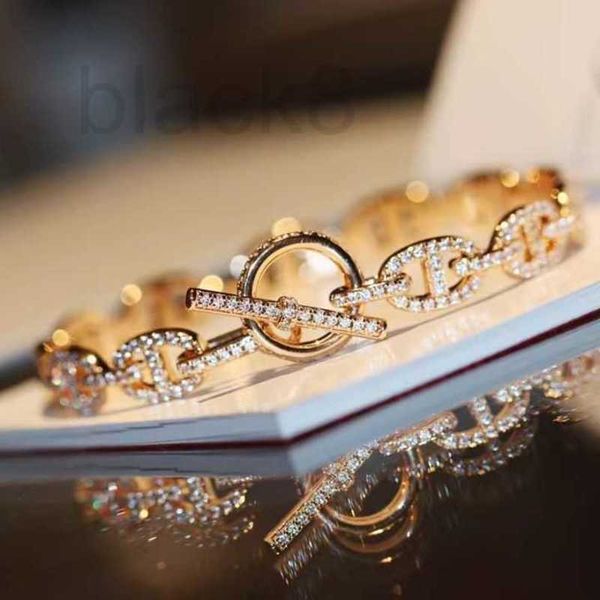 bangle designer new h pig nose diamond full sky star bracelet for women kelly thick plated 18k rose gold mesh red c9rt, Black
bangle designer new h pig nose diamond full sky star bracelet for women kelly thick plated 18k rose gold mesh red c9rt, Black