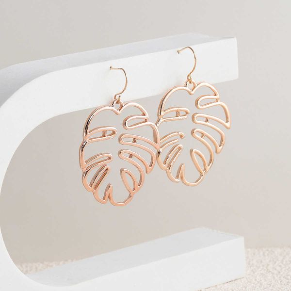 charm lady new vintage metal leaf pineapple earrings for women fashion ladies birthday gift jewelry wholesale r230804, Golden
charm lady new vintage metal leaf pineapple earrings for women fashion ladies birthday gift jewelry wholesale r230804, Golden