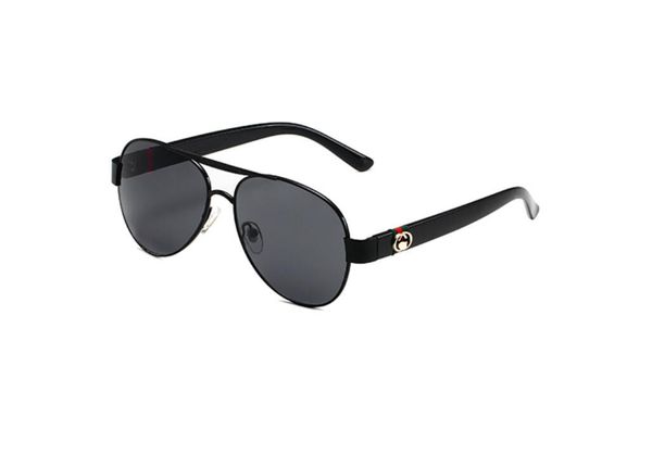 fashion designer sunglasses classic eyeglasses goggle outdoor beach sun glasses for man woman mix 6 colors, White;black
fashion designer sunglasses classic eyeglasses goggle outdoor beach sun glasses for man woman mix 6 colors, White;black