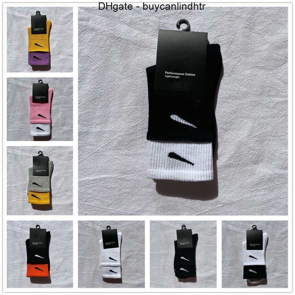 wholesale socks men socks women pure cotton 10 colors sports couple long socks letter nk color tie-dye printing size eu34-44, Black
wholesale socks men socks women pure cotton 10 colors sports couple long socks letter nk color tie-dye printing size eu34-44, Black