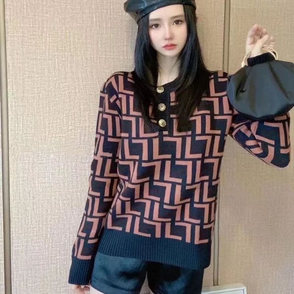 designer full printed f logo knitted crew-neck sweater fashion metal buckle retro khaki letter long sleeve sweater, White
designer full printed f logo knitted crew-neck sweater fashion metal buckle retro khaki letter long sleeve sweater, White