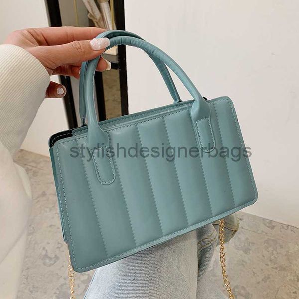 shoulder bags textured small bag for women 2021 spring new fashion chain shoulder bag with foreign style handheld crossbody small square bag
shoulder bags textured small bag for women 2021 spring new fashion chain shoulder bag with foreign style handheld crossbody small square bag
