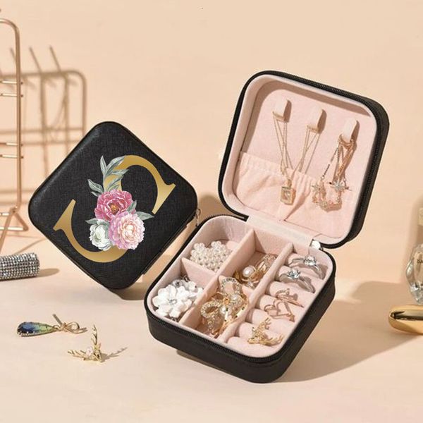 jewelry boxes 26 alphabet rose flower portable organizer display packaging travel case zipper wedding birthday party gift 230803, Black;white
jewelry boxes 26 alphabet rose flower portable organizer display packaging travel case zipper wedding birthday party gift 230803, Black;white