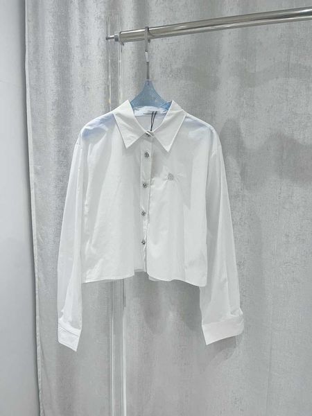 solid color pure cotton short white shirt women's summer fashionable all cotton design sense small series top
solid color pure cotton short white shirt women's summer fashionable all cotton design sense small series top