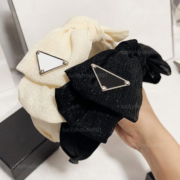 2023 luxury fashion charm headband fabric wide edge designer butterfly tie headband or womens outdoor sports headband hairpin accessories, Silver
2023 luxury fashion charm headband fabric wide edge designer butterfly tie headband or womens outdoor sports headband hairpin accessories, Silver