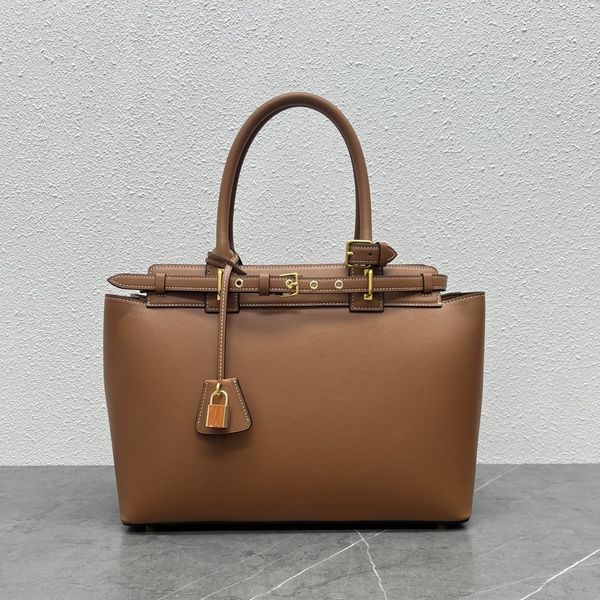 celinns business briefcase men and women smooth leather it tote bag 10a cowhide work crossbody bags designer hardware lock large capacity ha
celinns business briefcase men and women smooth leather it tote bag 10a cowhide work crossbody bags designer hardware lock large capacity ha