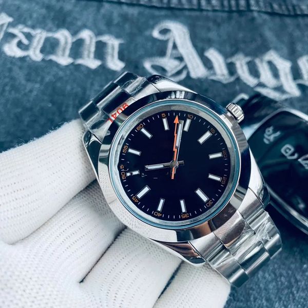 mens watches 40mm size automatic mechanical movement stainless steel high-quality watches, Slivery;brown
mens watches 40mm size automatic mechanical movement stainless steel high-quality watches, Slivery;brown