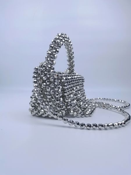 evening bags fashion trend silver small square bag sparkling handheld crossbody dual purpose beaded banquet girl gift 230803
evening bags fashion trend silver small square bag sparkling handheld crossbody dual purpose beaded banquet girl gift 230803