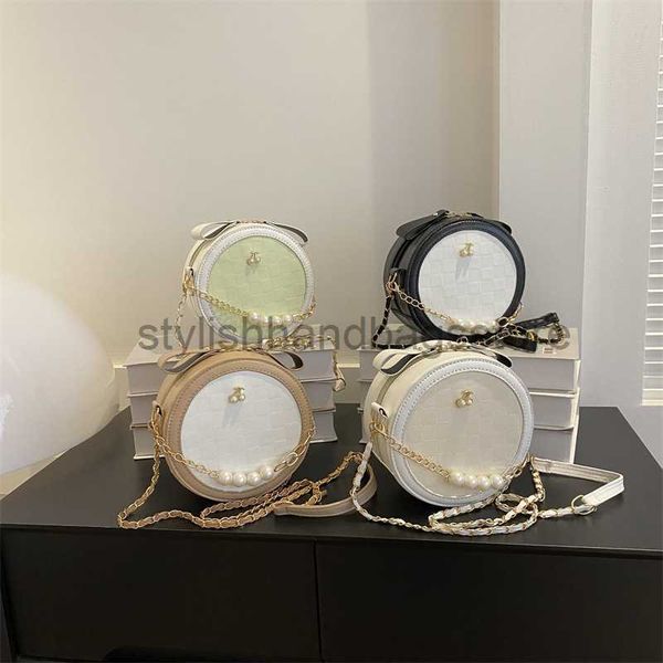 spring summer new high appearance fresh sweet chain fashionable and versatile handheld small round westernized shoulder bagstylishhandbag
spring summer new high appearance fresh sweet chain fashionable and versatile handheld small round westernized shoulder bagstylishhandbag