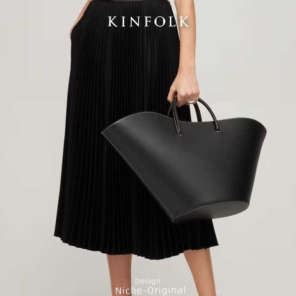 four seasons hundred irregular large capacity tote bag fan handbag design shoulder crossbody bag 081023
four seasons hundred irregular large capacity tote bag fan handbag design shoulder crossbody bag 081023