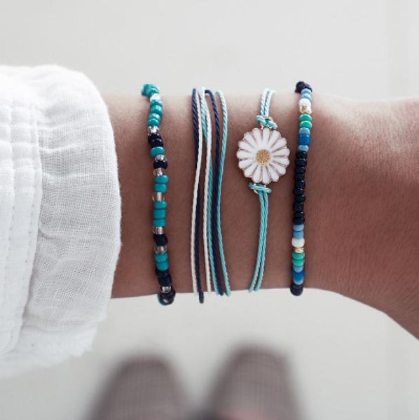2020 charm bracelet ins fashion cool girls party girls boho bracelets wedding party handmade bracelets vintage knot bracelet6823763, Golden;silver
2020 charm bracelet ins fashion cool girls party girls boho bracelets wedding party handmade bracelets vintage knot bracelet6823763, Golden;silver