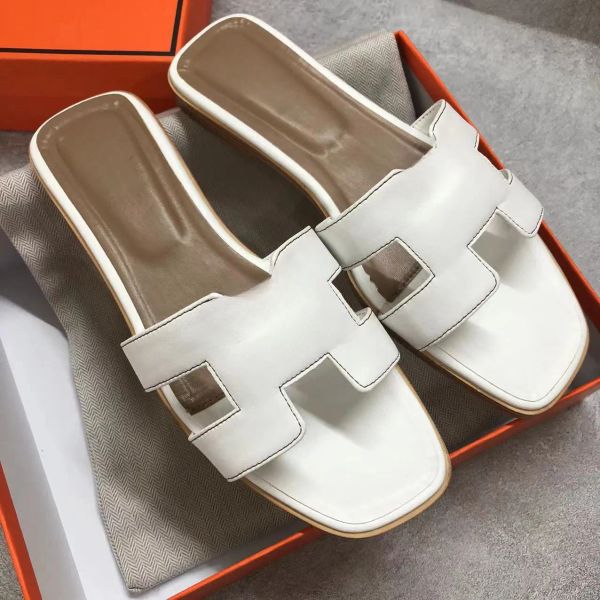 designer women sandals black white pink green yellow purple red summer indoor luxury slides woman outdoor beach sandales heels platform sand 
designer women sandals black white pink green yellow purple red summer indoor luxury slides woman outdoor beach sandales heels platform sand