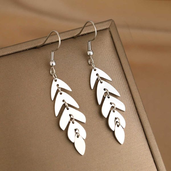 charm stainless steel earrings vintage wheat leaves pendants metal dangle earrings for women jewelry super r230804, Golden
charm stainless steel earrings vintage wheat leaves pendants metal dangle earrings for women jewelry super r230804, Golden