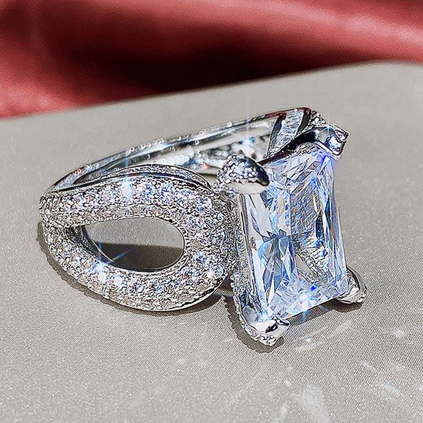 wedding rings huitan brilliant for women lydesigned luxury crystal cubic zirconia ring proposal engagement statement jewelry 230803, Slivery;golden
wedding rings huitan brilliant for women lydesigned luxury crystal cubic zirconia ring proposal engagement statement jewelry 230803, Slivery;golden