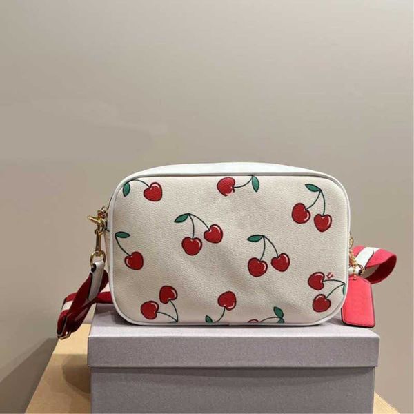 vogue deals c print camera bag cherry shoulder bags for women designer bag brown purse chain crossbody bags leather handbags wallet 230209
vogue deals c print camera bag cherry shoulder bags for women designer bag brown purse chain crossbody bags leather handbags wallet 230209
