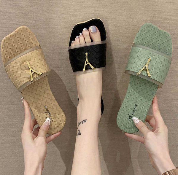 summer women letters slippers female outdoor beach soft bottom non-slip slides brief girls sweet square head sandals beach shoes flip-flops, Black
summer women letters slippers female outdoor beach soft bottom non-slip slides brief girls sweet square head sandals beach shoes flip-flops, Black