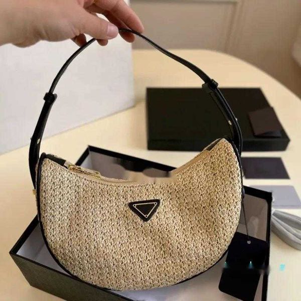 designer -shoulder bag designer bag women's handbag fashion casual braided travel seaside beach braided underarm summer women's cr
designer -shoulder bag designer bag women's handbag fashion casual braided travel seaside beach braided underarm summer women's cr