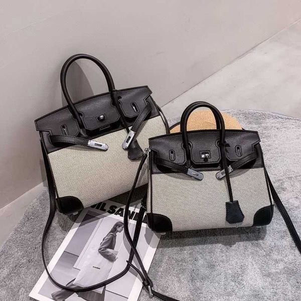 luxury h ermes brikis's handbags for women 2023 new cowhide with canvas bag color contrast 25 30 handheld straddle fashion women's
luxury h ermes brikis's handbags for women 2023 new cowhide with canvas bag color contrast 25 30 handheld straddle fashion women's