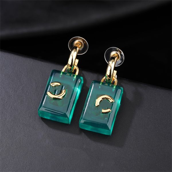 high-quality gold earrings stud c earing luxury women ccity diamond pearl earring designer jewelry woman 544345, Golden;silver
high-quality gold earrings stud c earing luxury women ccity diamond pearl earring designer jewelry woman 544345, Golden;silver