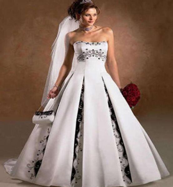 vintage design white and black wedding dresses strapless beaded embriodery satin a line floor length bridal gowns custom made632537775183
vintage design white and black wedding dresses strapless beaded embriodery satin a line floor length bridal gowns custom made632537775183