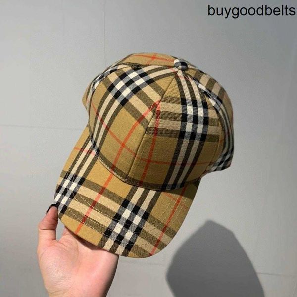 designer brand hat the same star song qian plaid baseball cap for spring and summer men and women casual versatile sunscreen cap, Blue;gray
designer brand hat the same star song qian plaid baseball cap for spring and summer men and women casual versatile sunscreen cap, Blue;gray