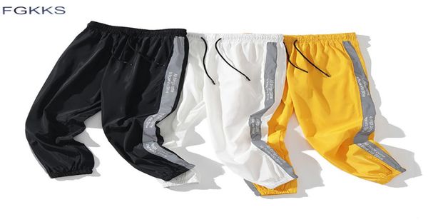 fgkks men casual pants quality brand mens street hip hop drawstring trousers fashion male thin section comfortable sweatpants cx205151463, Black
fgkks men casual pants quality brand mens street hip hop drawstring trousers fashion male thin section comfortable sweatpants cx205151463, Black