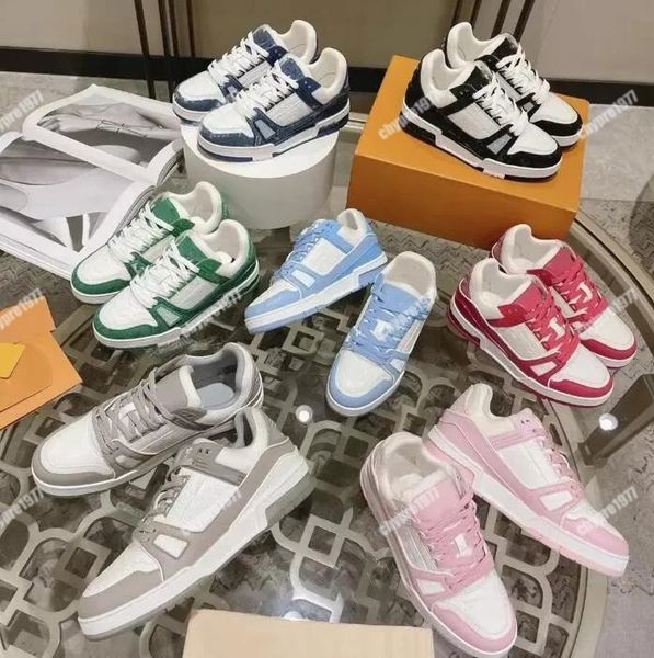 designer flat sneaker virgil trainer casual shoes denim canvas leather abloh white green red blue letter overlays fashion platform mens wome, Black
designer flat sneaker virgil trainer casual shoes denim canvas leather abloh white green red blue letter overlays fashion platform mens wome, Black