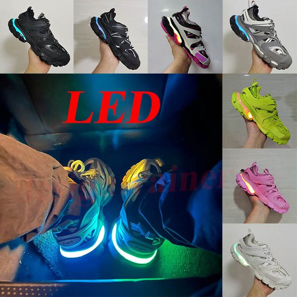 luxury brand designer womens mens casual shoe track 3 3.0 led sneaker lighted gomma leather trainer nylon printed platform sneakers men ligh
luxury brand designer womens mens casual shoe track 3 3.0 led sneaker lighted gomma leather trainer nylon printed platform sneakers men ligh