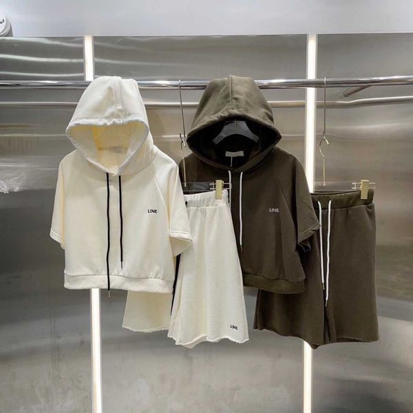 set female letter embroidered hooded sweater loose version casual wide leg sports capris two piece set, White
set female letter embroidered hooded sweater loose version casual wide leg sports capris two piece set, White