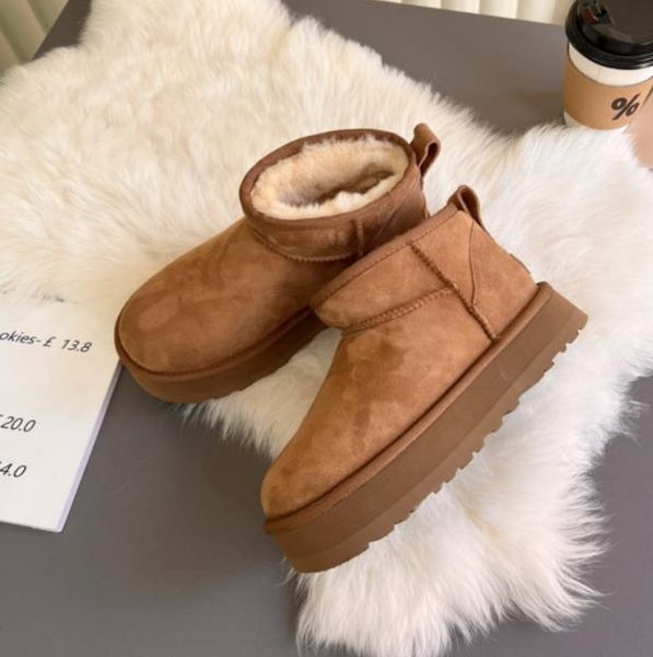 classics ultra mini platform boots fur slides sheepskin shearling tazz new mules women men boot slip-on shoes suede upper fall winter tasman, Black
classics ultra mini platform boots fur slides sheepskin shearling tazz new mules women men boot slip-on shoes suede upper fall winter tasman, Black