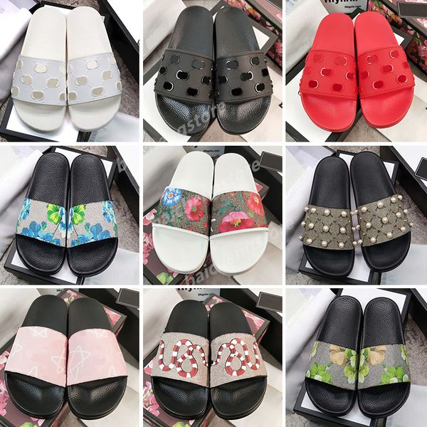 2023 platform designer rubber slides sandal floral brocade fashion mens gear bottoms flip flops slippers striped womens sandals flat heels l, White;red
2023 platform designer rubber slides sandal floral brocade fashion mens gear bottoms flip flops slippers striped womens sandals flat heels l, White;red
