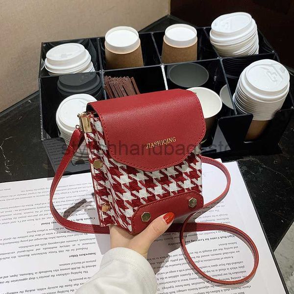 bags thousand bird pattern box 2020 autumn/winter new fashion korean version one shoulder crossbody bag foreign style checkered small square
bags thousand bird pattern box 2020 autumn/winter new fashion korean version one shoulder crossbody bag foreign style checkered small square