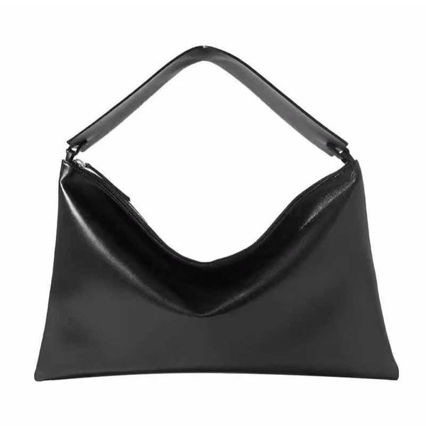 single shoulder bag women sheepskin envelope bag wide shoulder strap lightweight small crowd amy hand carrying underarm bag 230815
single shoulder bag women sheepskin envelope bag wide shoulder strap lightweight small crowd amy hand carrying underarm bag 230815