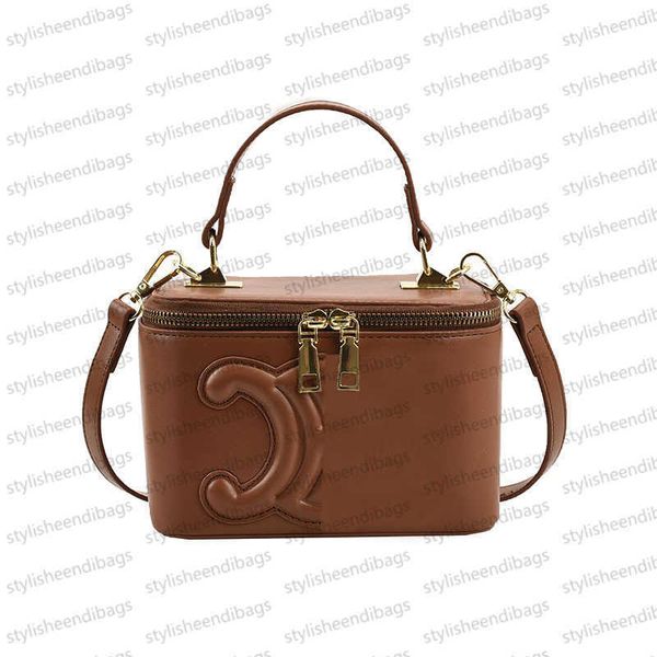 famous designer bag luxury bag crossbody bag the strap is adjustable women bag simple style shoulder bag handbag vintage bag small square ba
famous designer bag luxury bag crossbody bag the strap is adjustable women bag simple style shoulder bag handbag vintage bag small square ba
