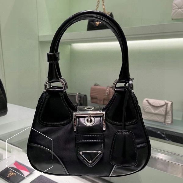 designer shoulder bag motorcycle cool girly zipper belt chain purse underarm crossbody bag women's luxury women's tote bag
designer shoulder bag motorcycle cool girly zipper belt chain purse underarm crossbody bag women's luxury women's tote bag
