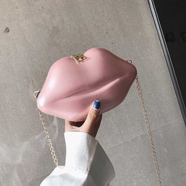evening bags 2023 summer new girls small bag lip paired with crossbody tidal shoulder women s chain 230804
evening bags 2023 summer new girls small bag lip paired with crossbody tidal shoulder women s chain 230804
