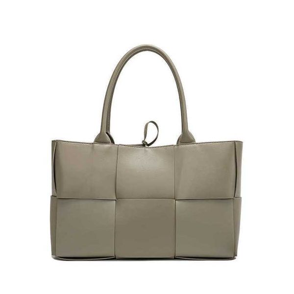 aa totes designer bottegasvenetas arco bags woven a designer womens totes cow crossbody weave with cmcm iom
aa totes designer bottegasvenetas arco bags woven a designer womens totes cow crossbody weave with cmcm iom