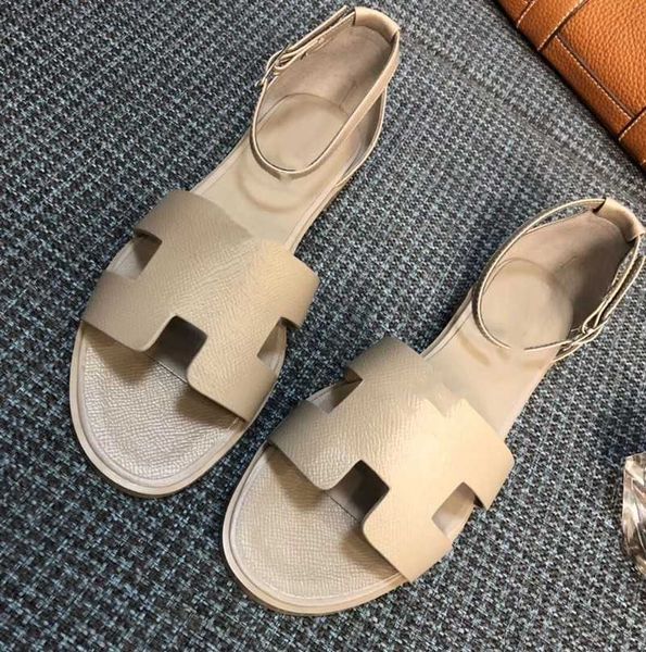 2023 women 35-42 designer sandals h beach slippers classic flat heel slingback lazy slides fashion flip flops leather lady slider summer sho, Black
2023 women 35-42 designer sandals h beach slippers classic flat heel slingback lazy slides fashion flip flops leather lady slider summer sho, Black