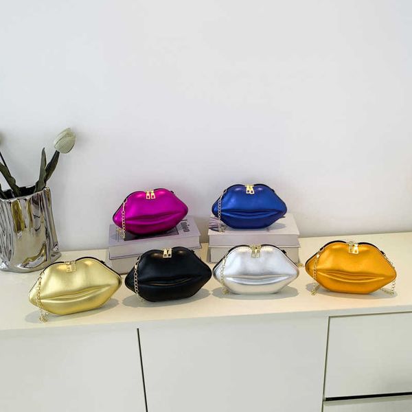 evening bags women s 2023 spring new korean fashion embossed lip chain bag one shoulder crossbody 230804
evening bags women s 2023 spring new korean fashion embossed lip chain bag one shoulder crossbody 230804