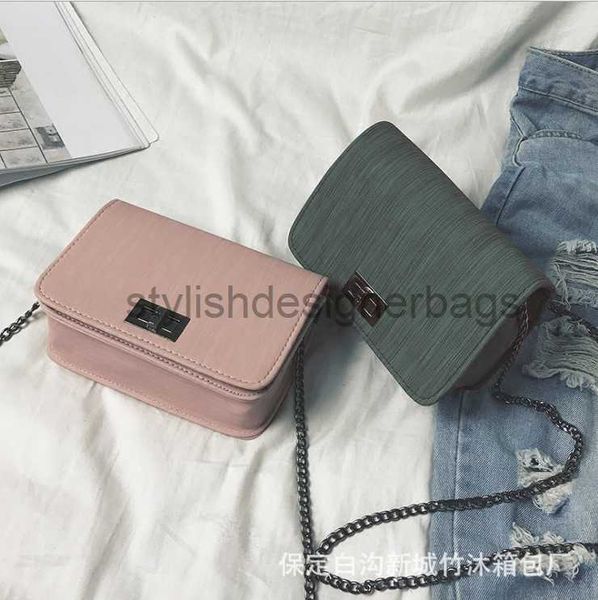 new single small square bag fabric twist lock korean version trendy oblique cross bagstylishdesign
new single small square bag fabric twist lock korean version trendy oblique cross bagstylishdesign